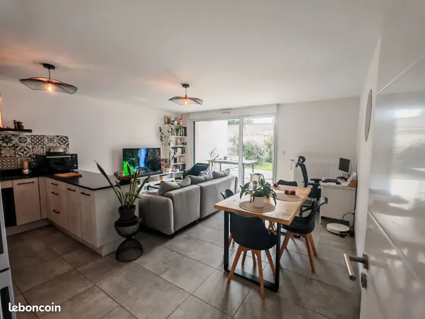 Appartement T3 69m2 avec jardin