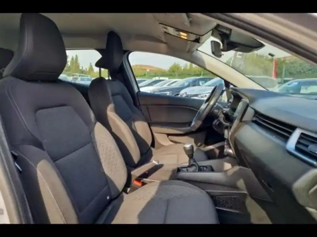 Renault Clio 1.0 tce 90ch business -21n — photo 10