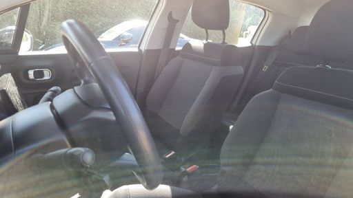 Citroen C3 1.2 PURETECH 82.0 - Graphic – 2019 – 122684 km – Essence – Boîte Manuelle — photo 6