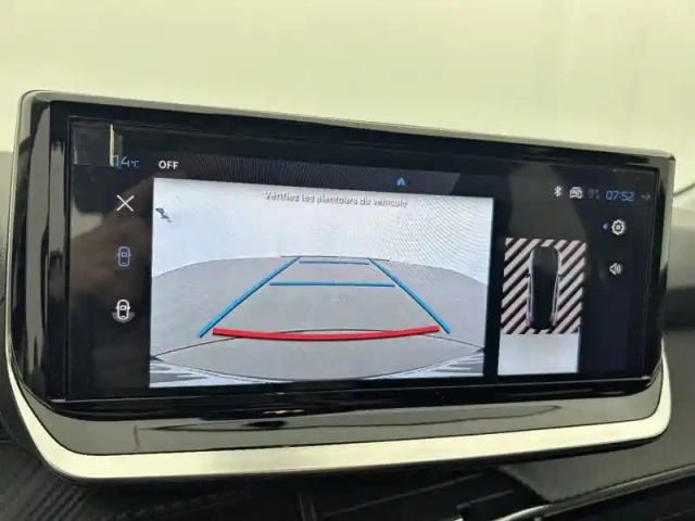 Peugeot 208 puretech 100 s&amp;s bvm6 — photo 19