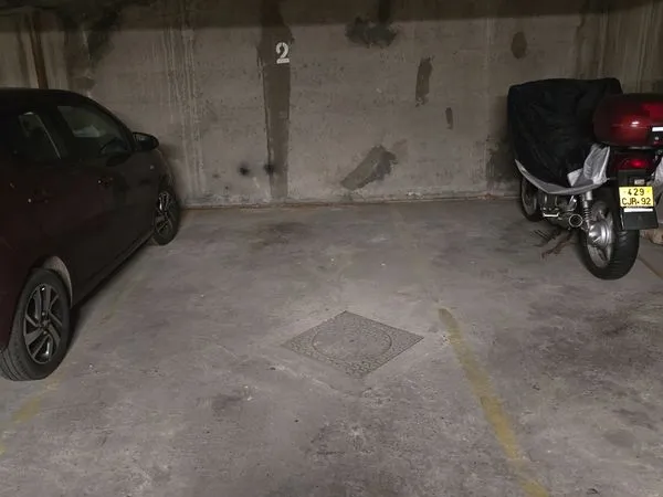 Parking a louer