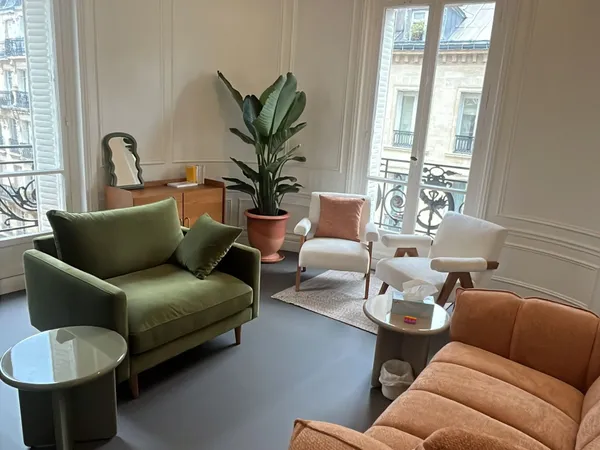 Loue bureaux - 27m²