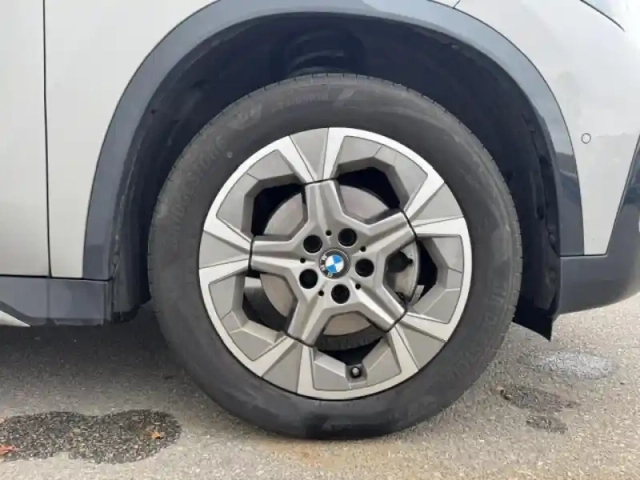 Bmw X1 sdrive18d 150ch xline — photo 10