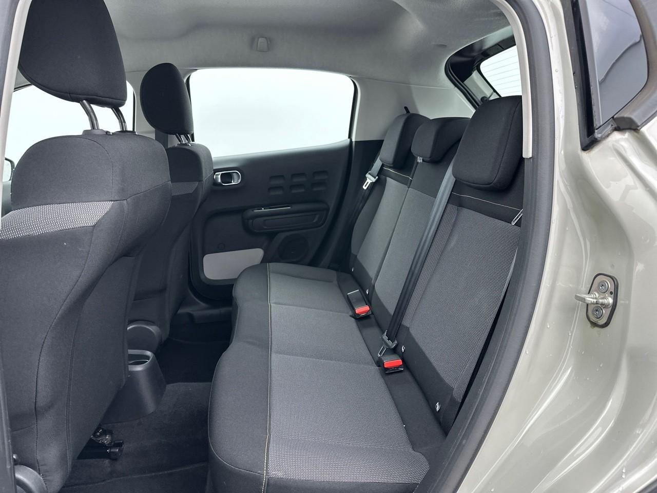 Citroën C3 puretech 110 s&s shine — photo 12