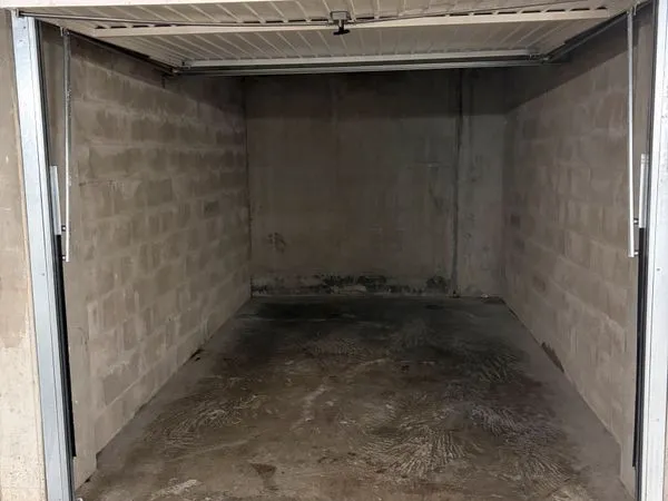À louer Box dans résidence sécurisée