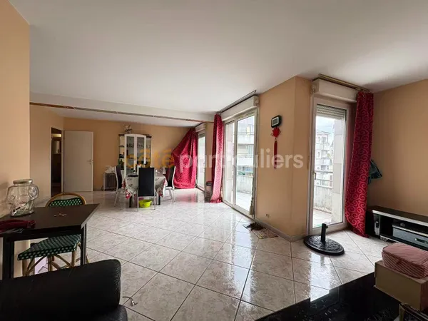 Appartement Bondy 5 pièce(s) 89.79 m2