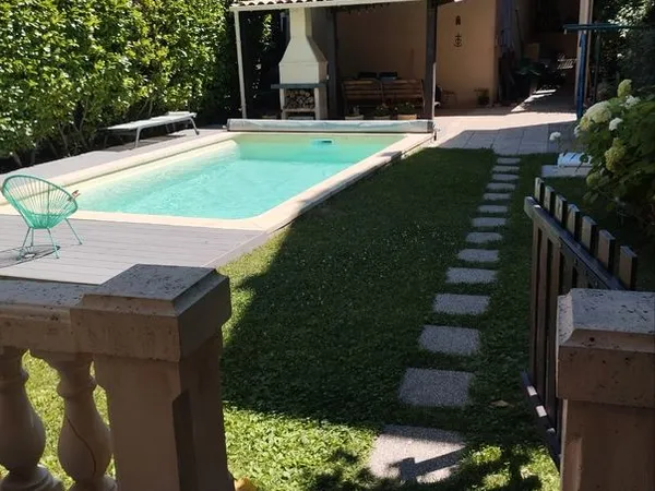 Rez de villa- 4 pièces - 85 m2