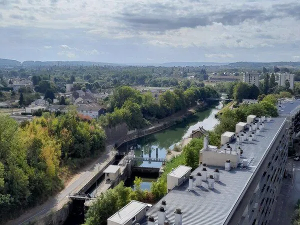 Appartement 4 pièces 83 m²