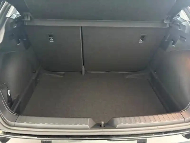 Audi A1 allstreet 30 tfsi 116ch  advanced s tronic 7 — photo 7