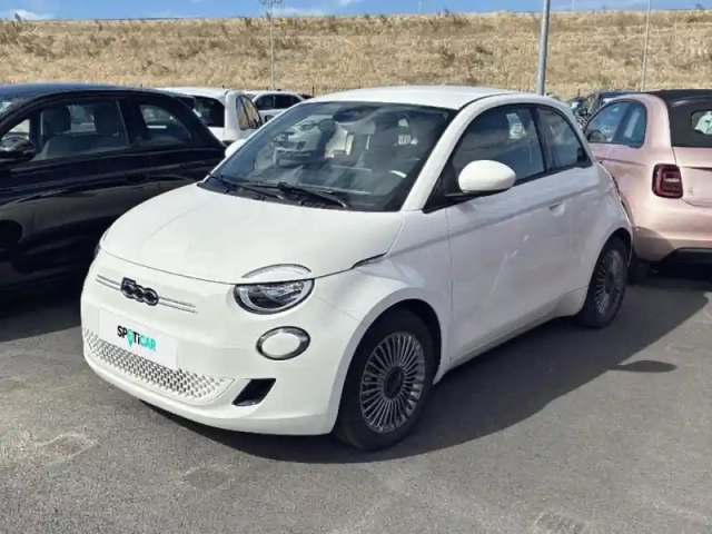 Fiat 500 e 95ch icône berline 23.8 kwh — photo 14