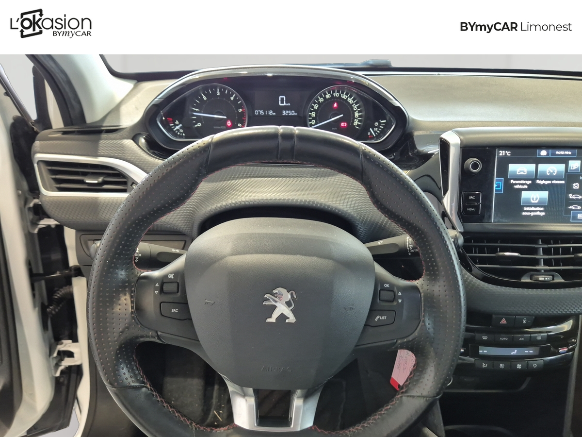 Peugeot 208 1.6 BlueHDi 100ch S&amp;S BVM5 — photo 10