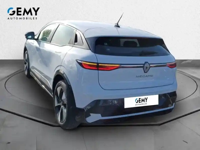 Renault Megane e-tech ev40 130ch boost charge — photo 7