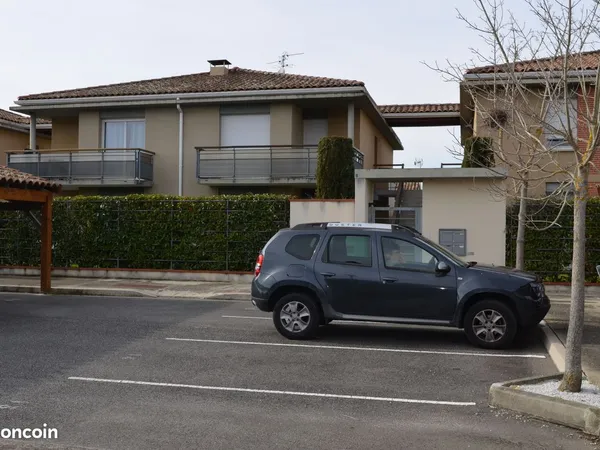 Particulier loue appartement T3 à muret