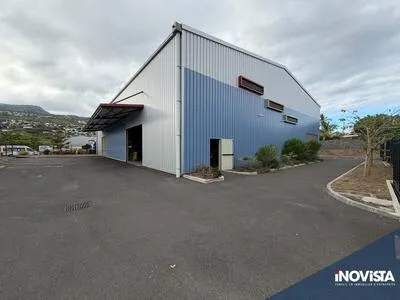 Location Dépôt / Entrepôt 772 m2 à La Possession