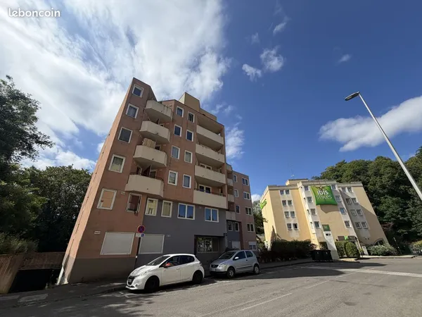 Immeuble 180 m²