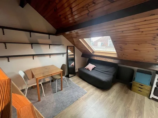 Studio 1 pièce 15 m²