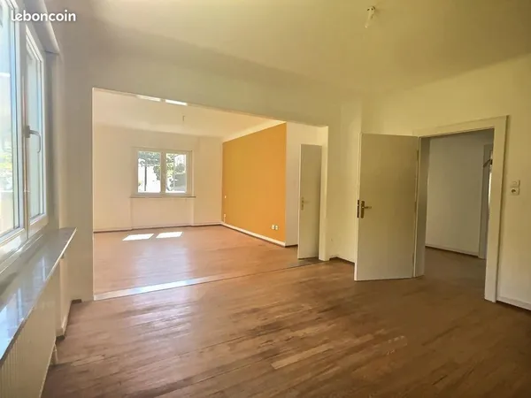 Bureaux 99 m² Saint-Avold