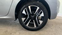 Peugeot 208 1.2 Turbo 100ch Allure — photo 20