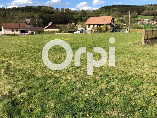 Terrain 800 m²