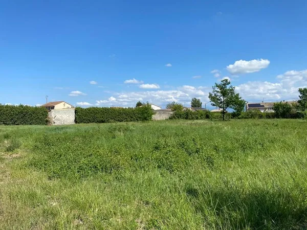 Votre villa neuve proche des commodités à Charmes sur rhône