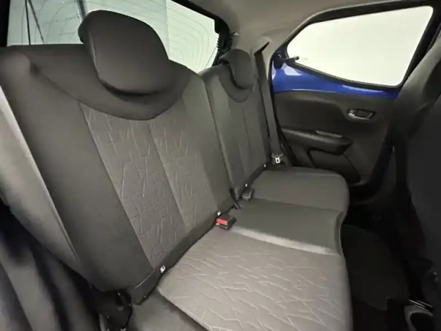 Toyota Aygo 1.0 vvt-i x-clusiv zen — photo 23