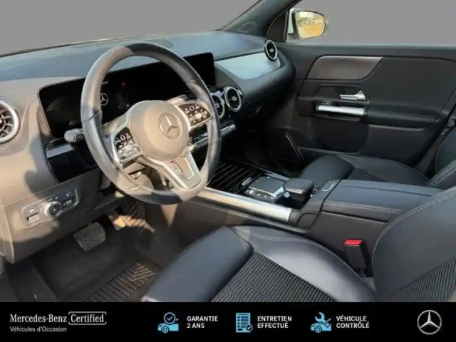 Mercedes Gla 200 d progressive line — photo 18