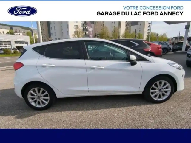 Ford Fiesta 1.5 tdci 85ch stop&amp;start titanium 5p euro6.2 — photo 8