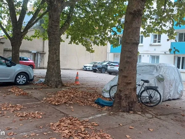 Location place de parking proche gare/centre