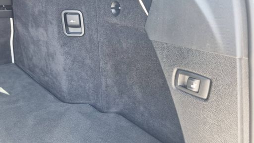 BMW Serie 5 Touring xDrive 520d 190 Steptronic8 - Luxury Line – 2018 – 104900 km – Diesel – Boîte Automatique — photo 32