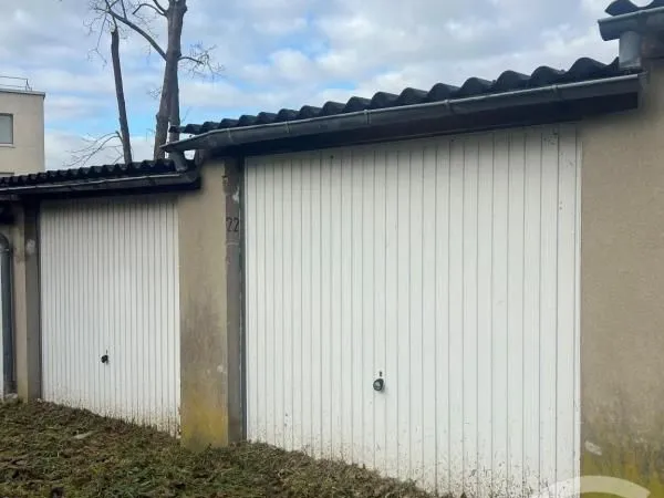 Parking 14 m² Melun