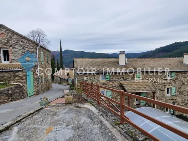 Maison 10 pièces 160 m²