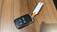 Land-Rover Range Rover Velar 2.0 P400e 404ch PHEV R-Dynamic SE AWD BVA — photo 16