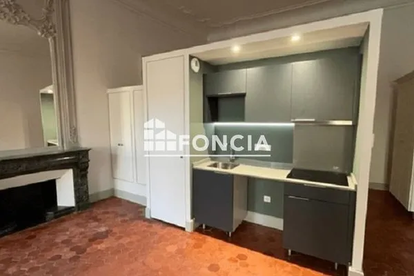 Appartement 1 pièce 55 m²