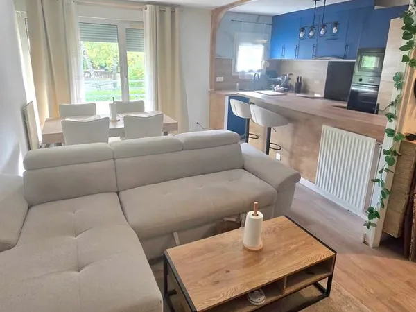 T2 meublé 48 m² - Cergy Saint-Christophe - RER A à 2 min - Balcon & parking