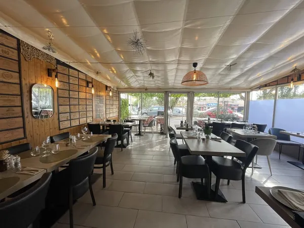 Le restaurant de Saint Aygulf ..... un materiel en super éta
