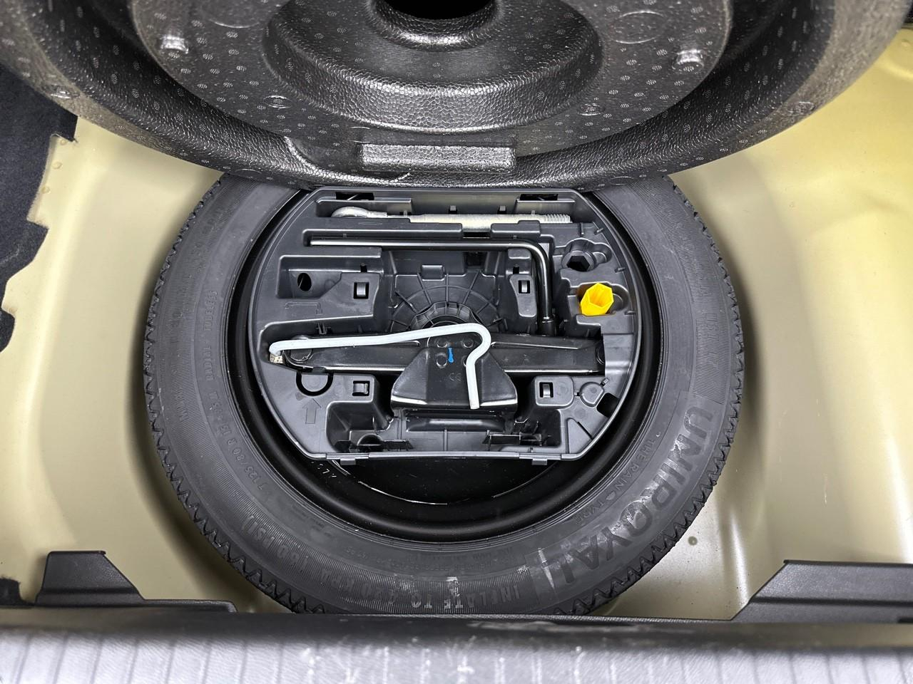 Peugeot 208 puretech 100 s&s bvm6 gt pack — photo 38