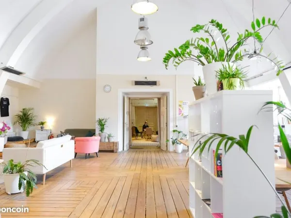 Bureaux 500 m² Vannes