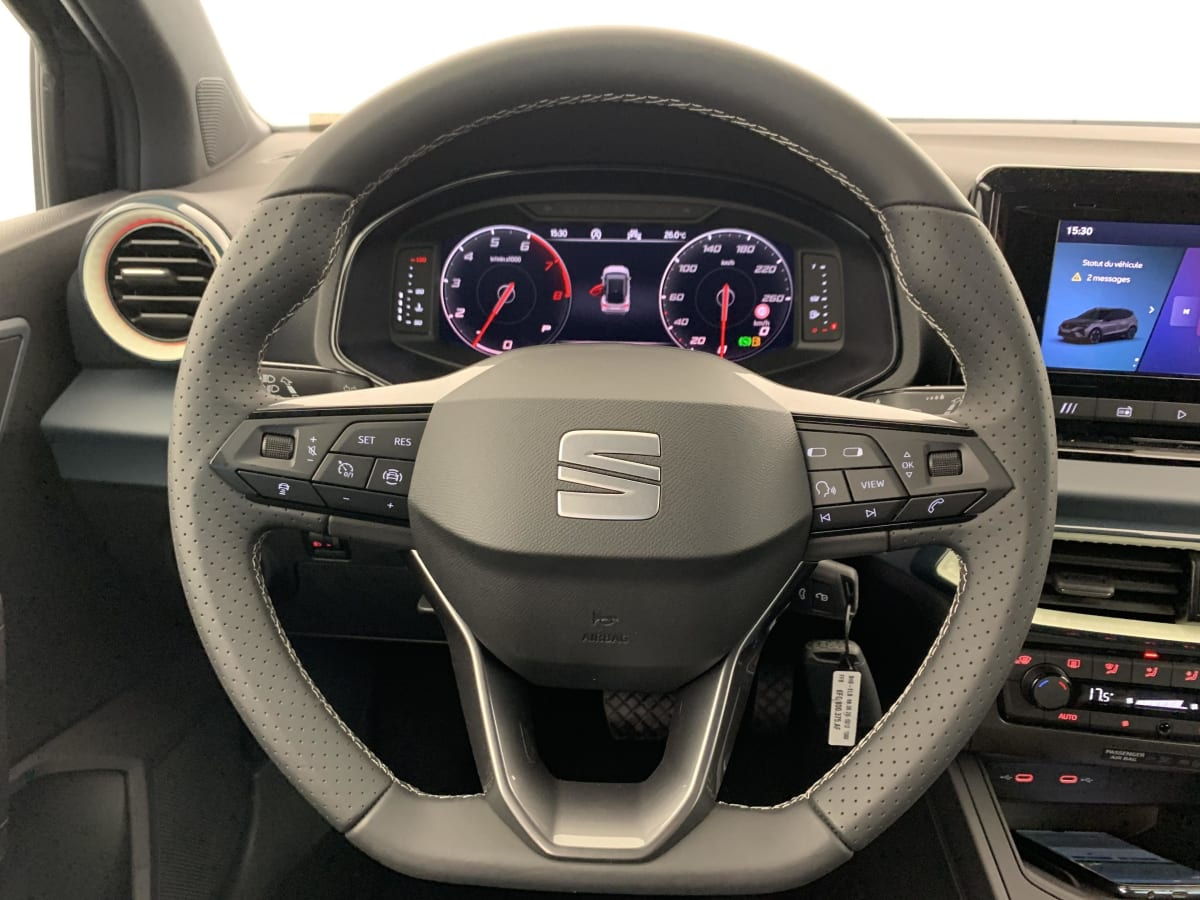 Seat Arona — photo 15