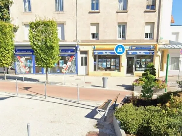 Bureaux 78 m²