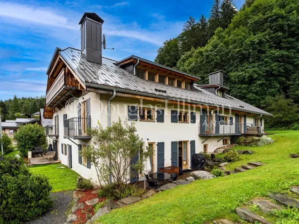 CHAMONIX - Un appartement moderne et lumineux avec terrasse priv