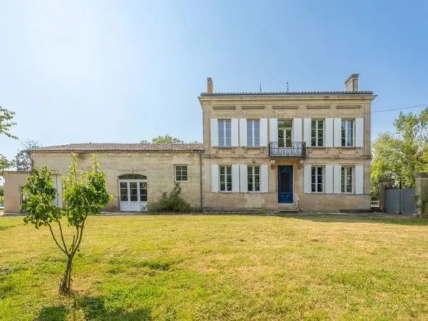 Propriété/château 9 pièces 400 m²