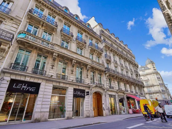 Bureaux 479 m²