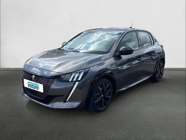 Peugeot 208 puretech 100 s&amp;s eat8