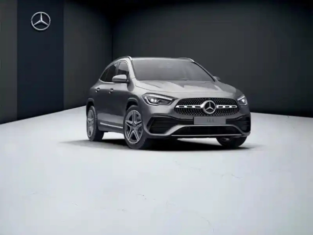 Mercedes Gla 200 d amg line — photo 12