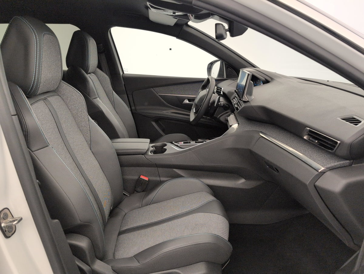 Peugeot 3008 — photo 9