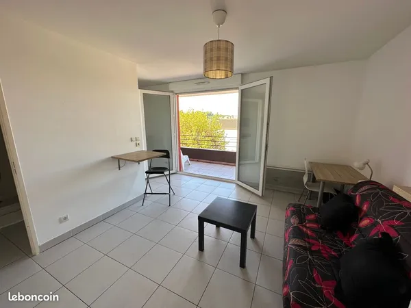 Location studio meublé