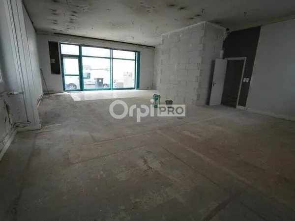 Local commercial 70 m²