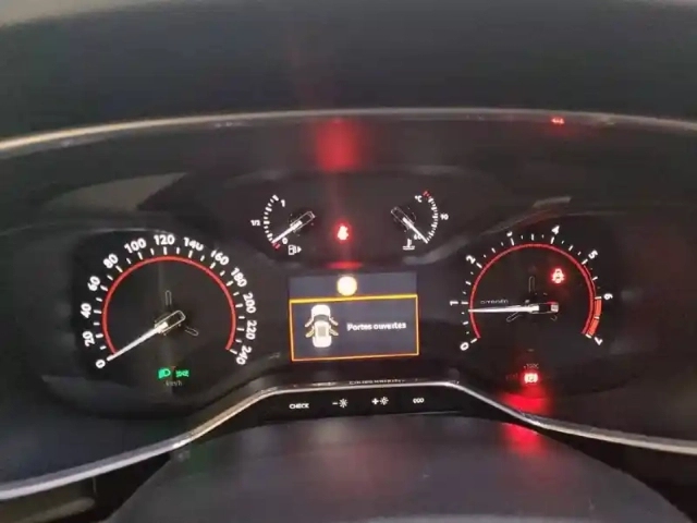 Citroën C5 Aircross puretech 130 s&amp;s bvm6 — photo 82