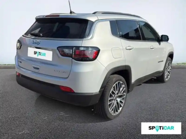 Jeep Compass 1.3 turbo t4 190ch phev 4xe limited at6 eawd — photo 8