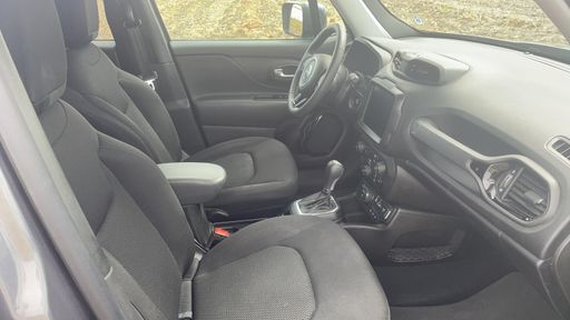 Jeep Renegade 1.3 i 190 4xe Plug in Hybrid 4WD DCT6 - Brooklyn – 2022 – 78835 km – Hybride rechargeable – Boîte Automatique — photo 12